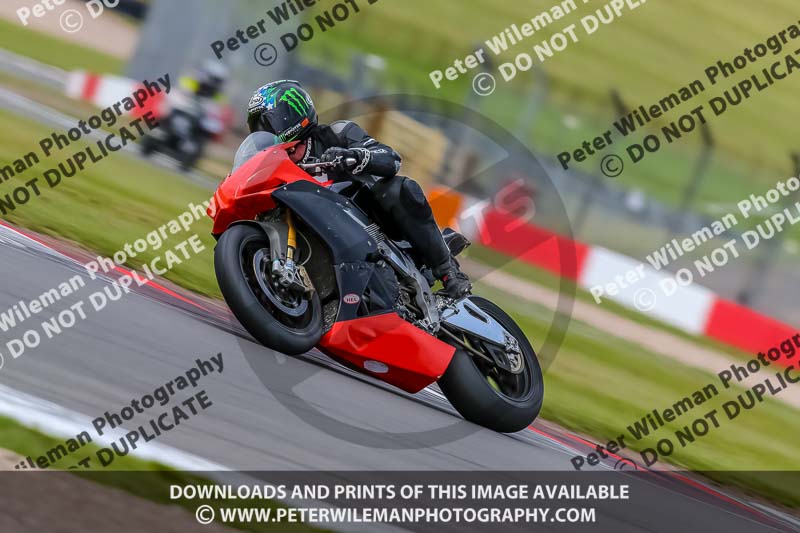 PJ Motorsport Photography;donington no limits trackday;donington park photographs;donington trackday photographs;no limits trackdays;peter wileman photography;trackday digital images;trackday photos
